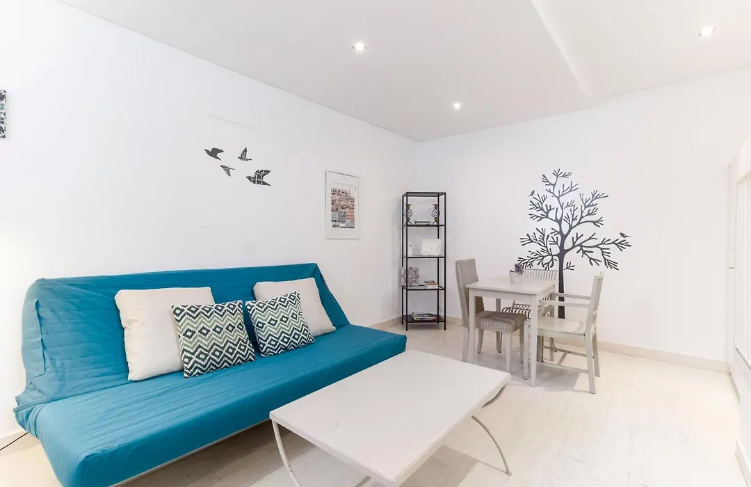 Lisbon Liberty Avenue Apartment-1